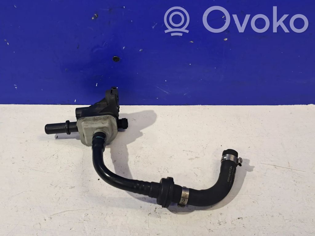 Volvo V60 Válvula de vacío del soporte de motor 