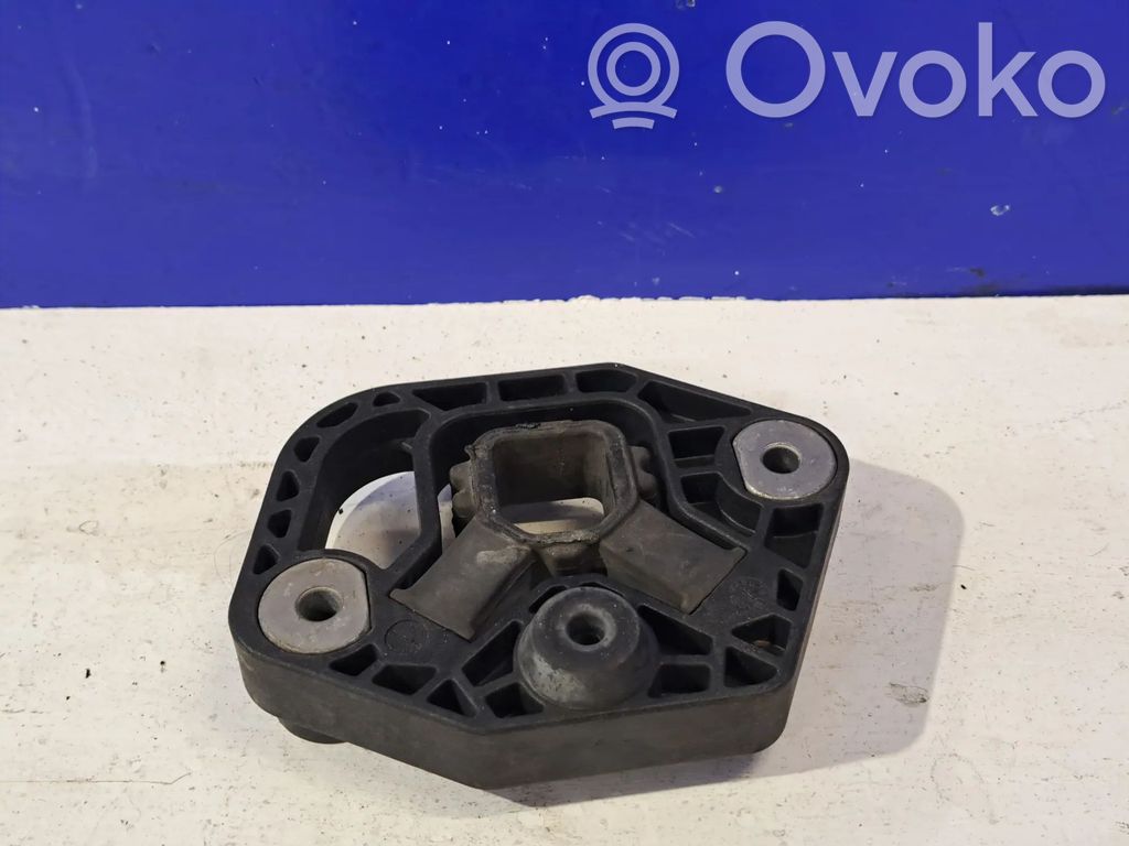 Volvo S90, V90 Radiator support slam panel bracket 