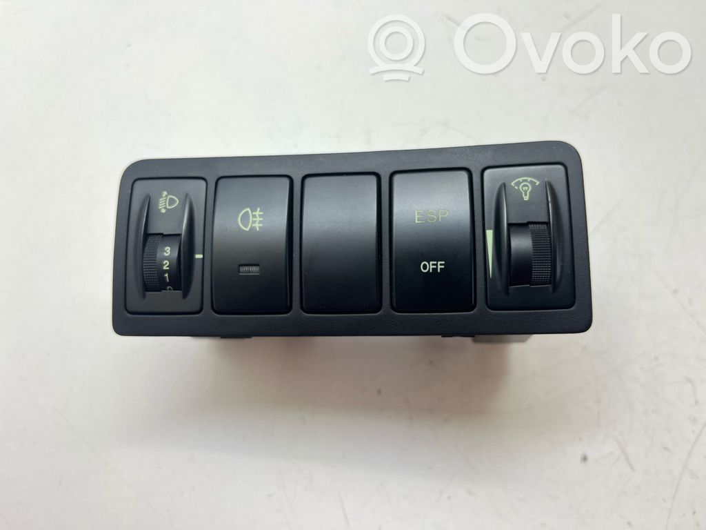 Hyundai Sonata Light switch 
