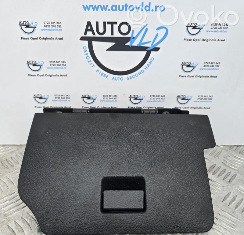 Opel Astra G Juego guantera 