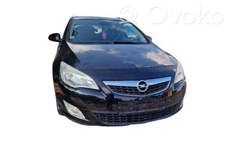 Opel Astra J Windschutzscheibe Frontscheibe 