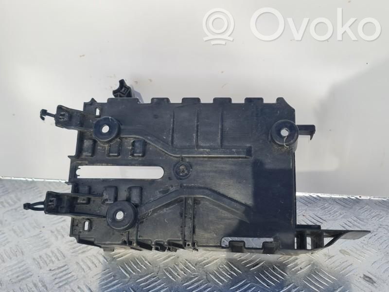 Opel Corsa E Other body part 