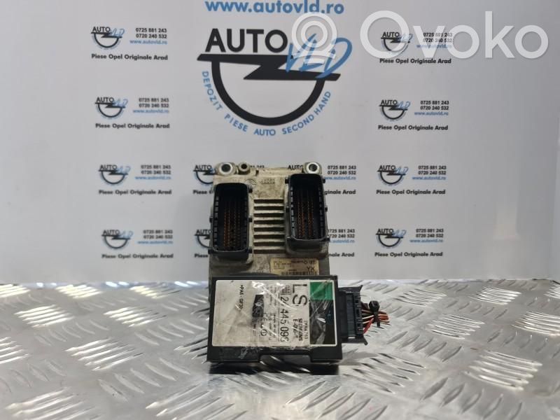 Komputer / Sterownik ECU i komplet kluczy   55556629YX,0261208669