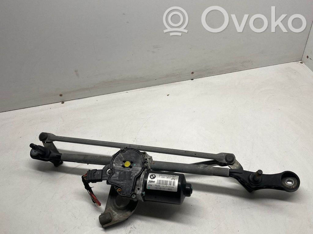 BMW 1 F20 F21 Front wiper linkage and motor 