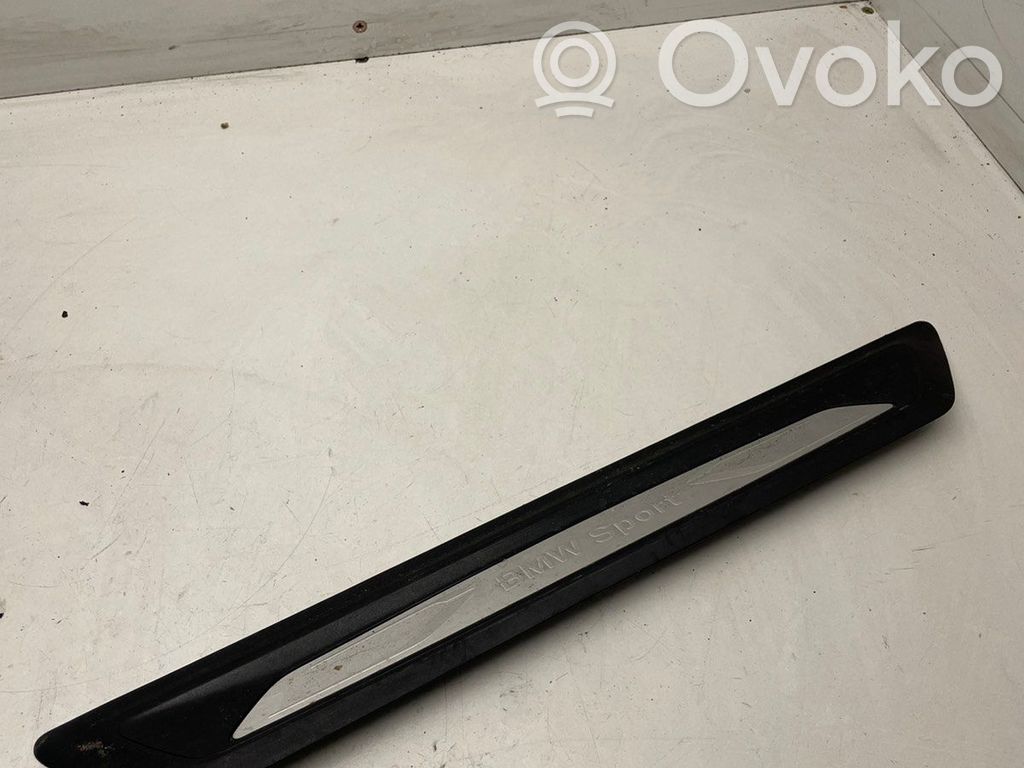 BMW 1 F20 F21 Listwa progowa przednia 