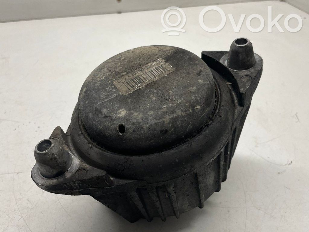 Mercedes-Benz C W204 Engine mount bracket 