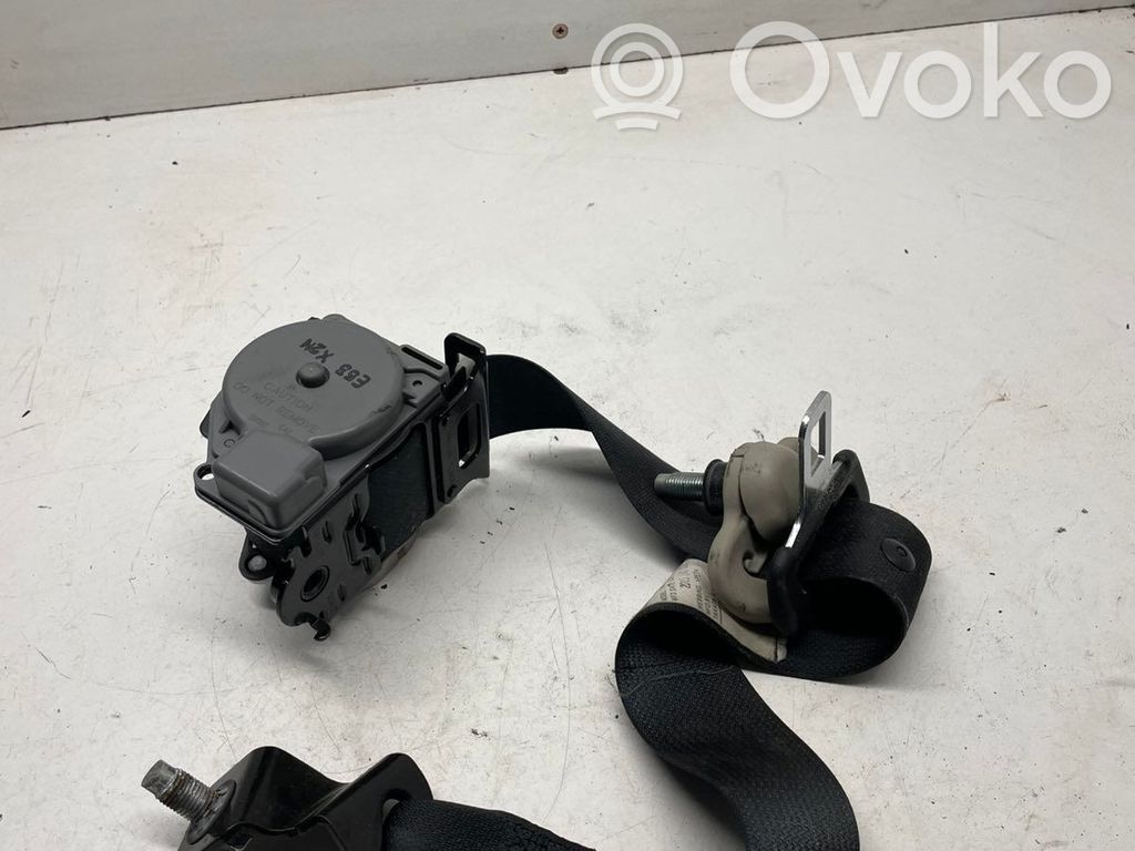 Nissan X-Trail T32 Rear seatbelt 