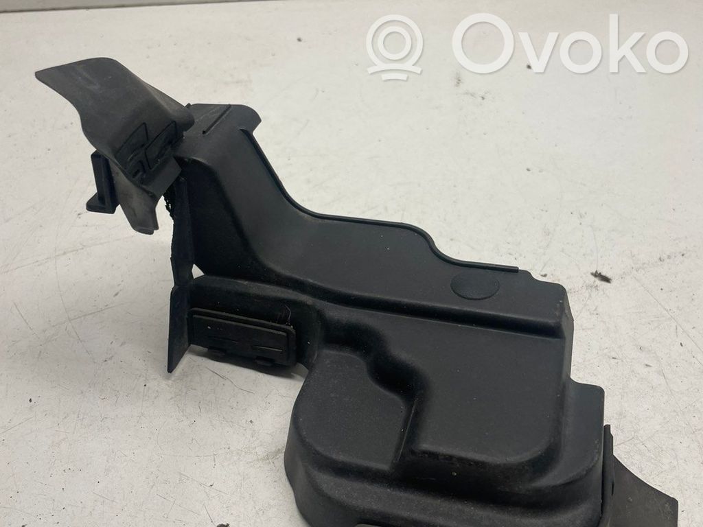 Toyota Auris E180 Podszybie przednie 