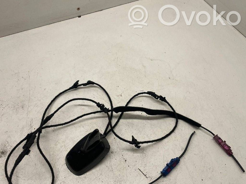 Audi A5 8T 8F GPS-pystyantenni 