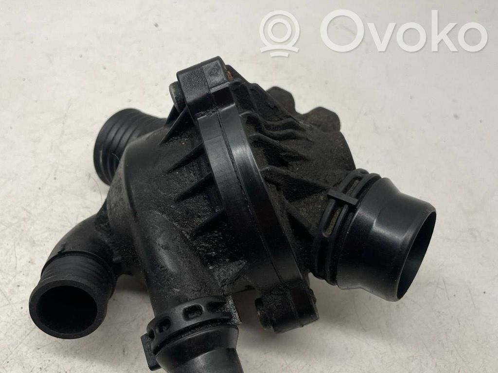 BMW X5 E70 Termostats 