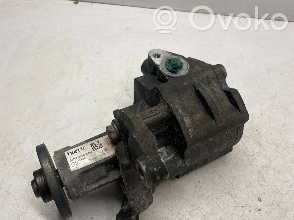 BMW X5 E70 Power steering pump 
