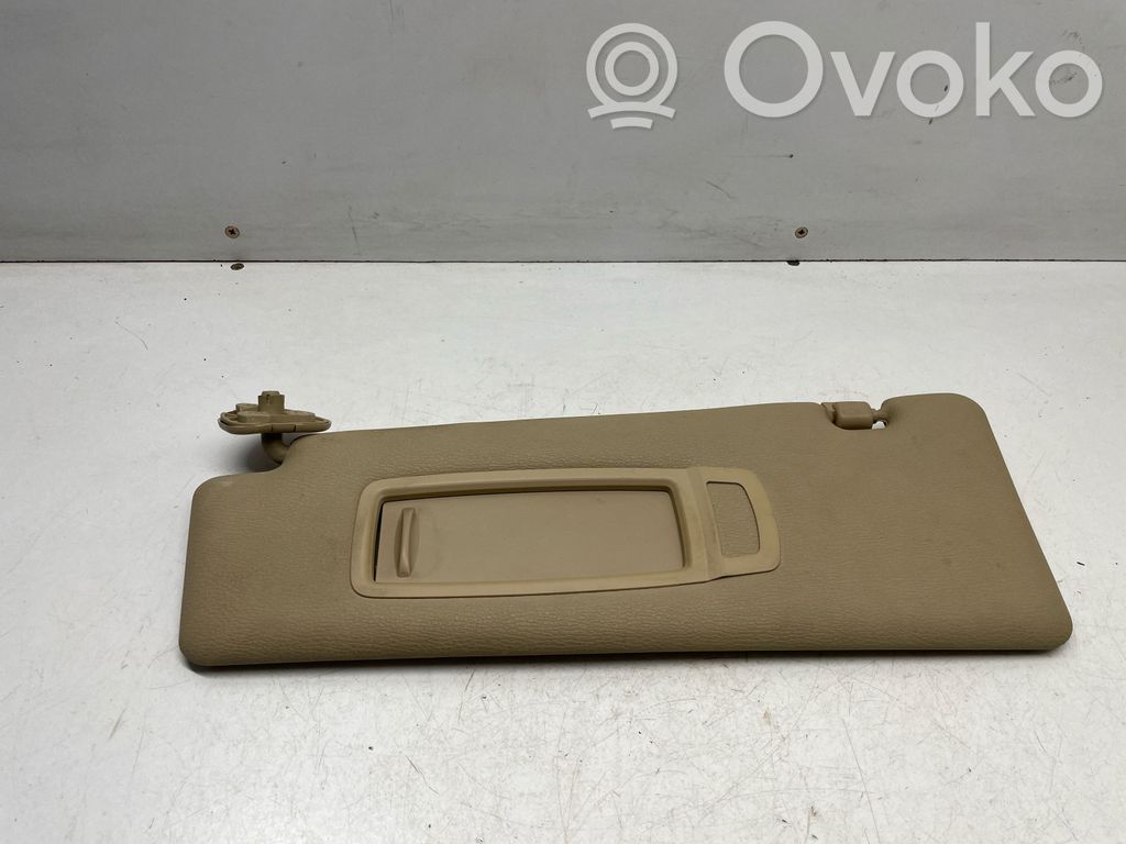 Sun visor