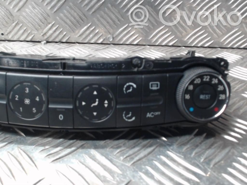 Mercedes-Benz E W211 Unitate control climatizare 