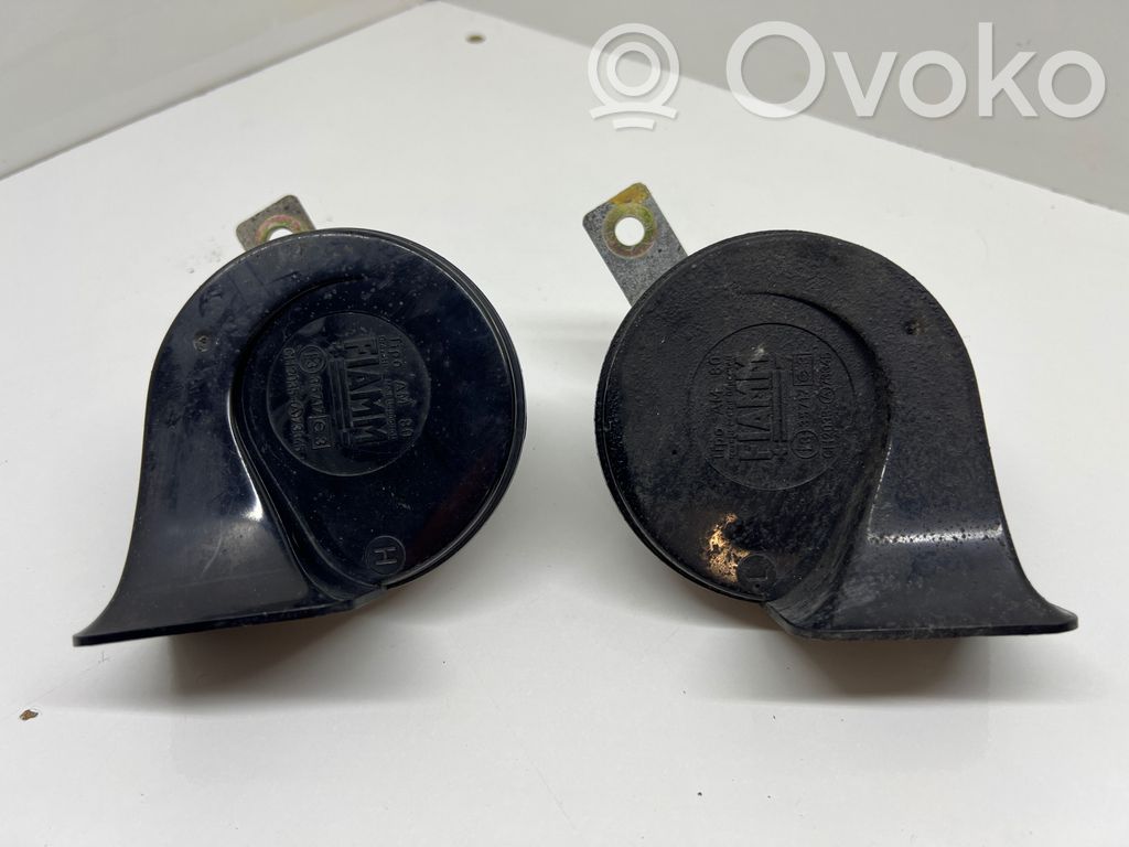 BMW 3 E36 Garso signalas 
