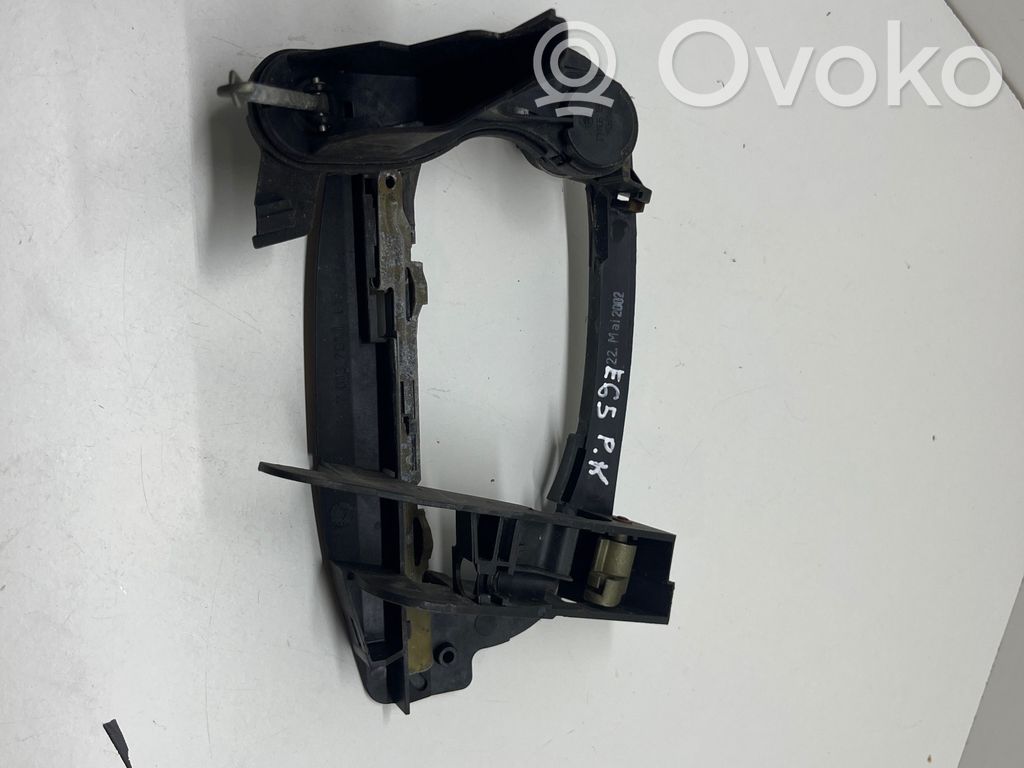 BMW 7 E65 E66 Etuoven ulkokahva 