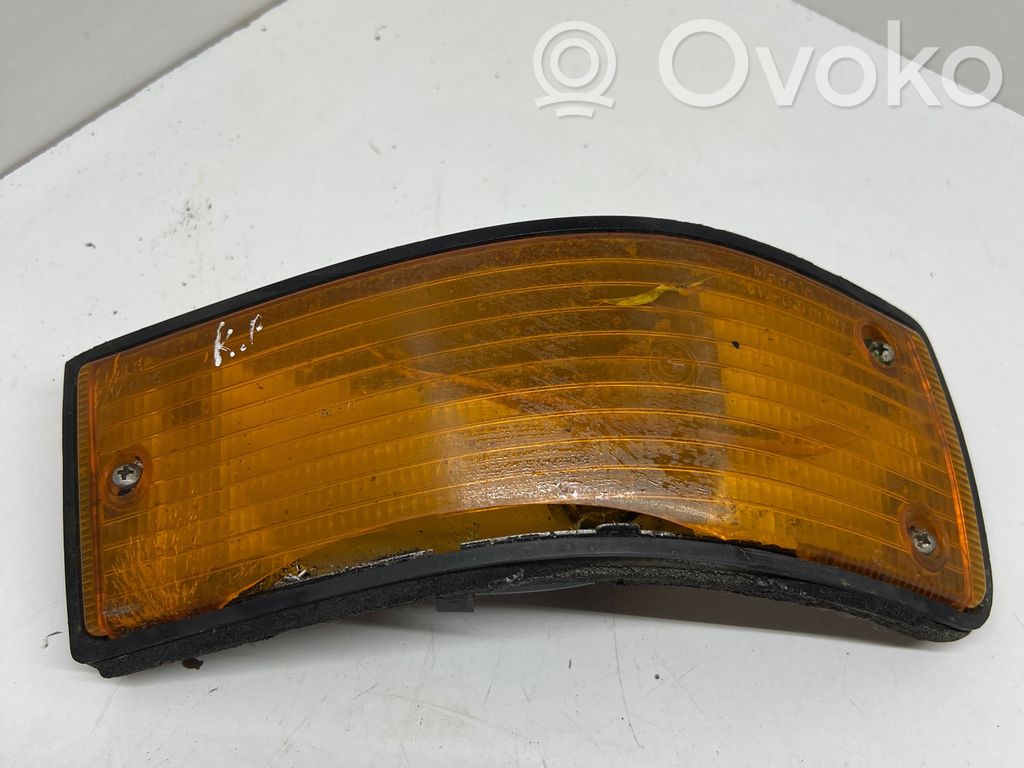 BMW 5 E28 Blinker vorne Stoßstange 