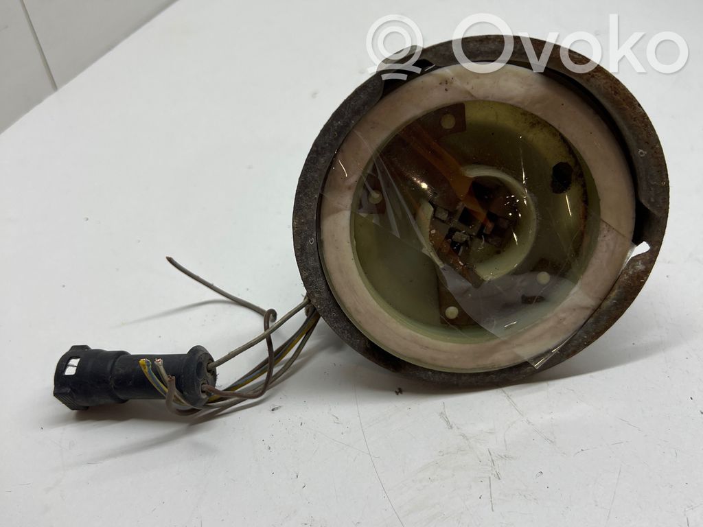 BMW 5 E28 Headlight part 