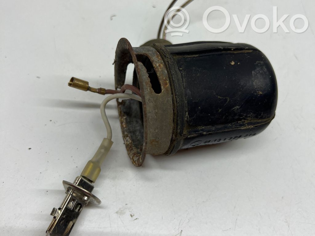 BMW 5 E28 Headlight part 