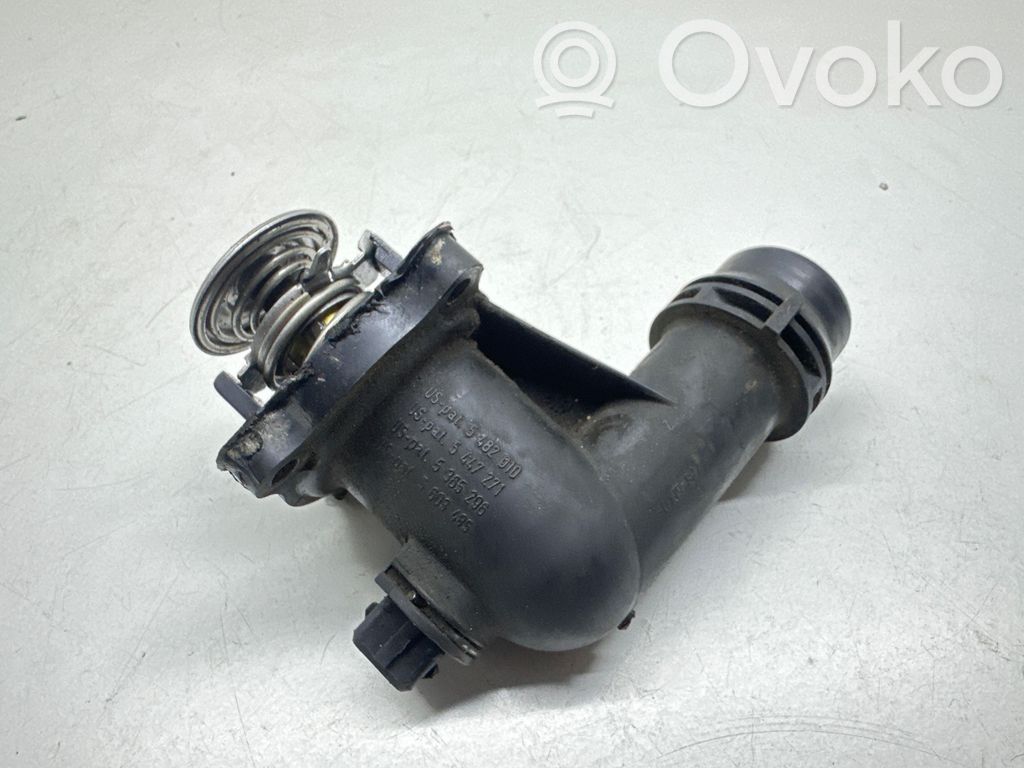BMW 3 E46 Termostato korpusas 