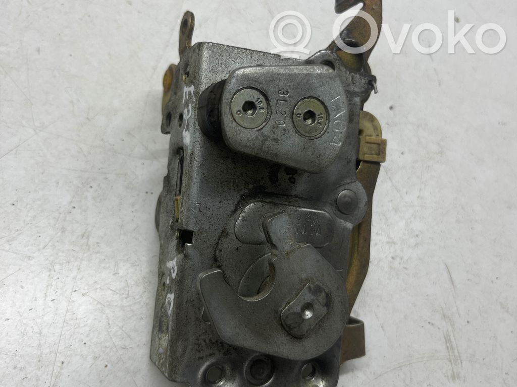 BMW 5 E28 Etuoven lukko 