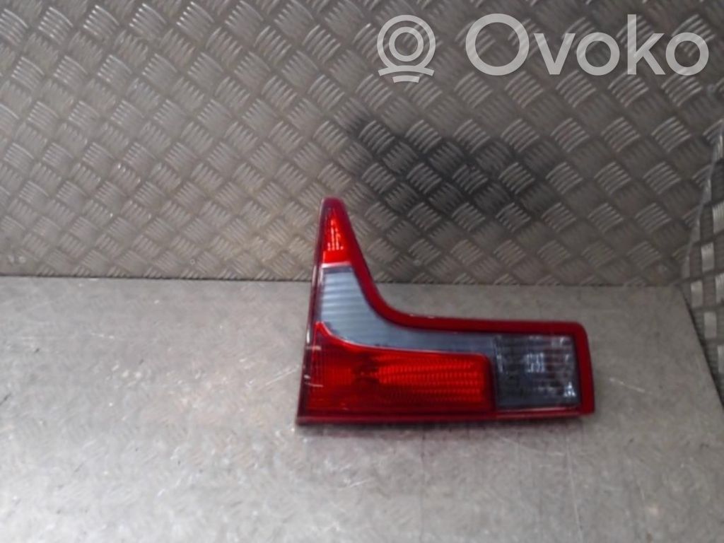 Citroen C5 Aizmugurējais lukturis pārsegā 