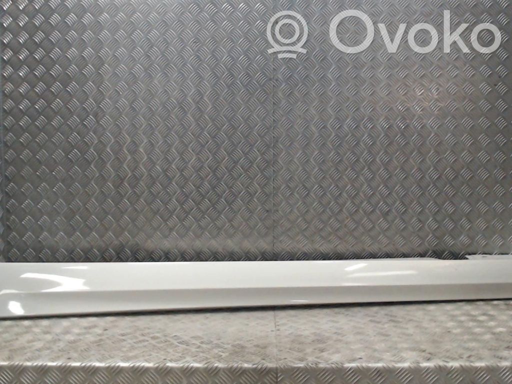Slenkstis   41217277331