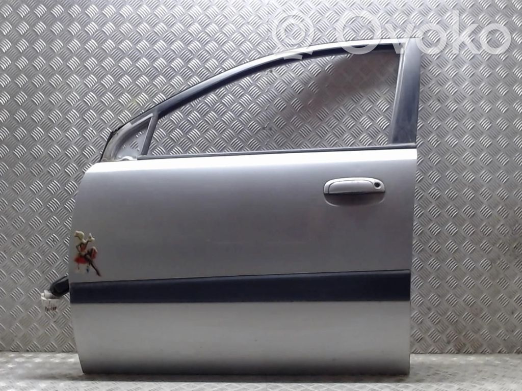 Puerta delantera   760031G010