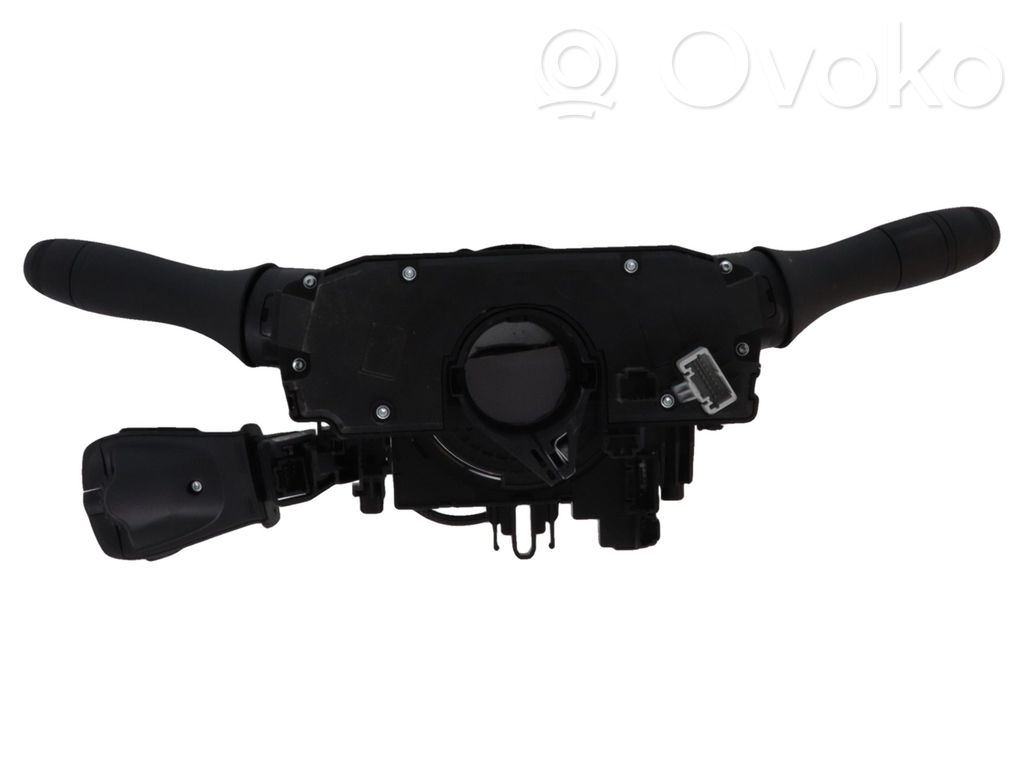 Dacia Sandero III Interruptor/palanca de limpiador de luz de giro 