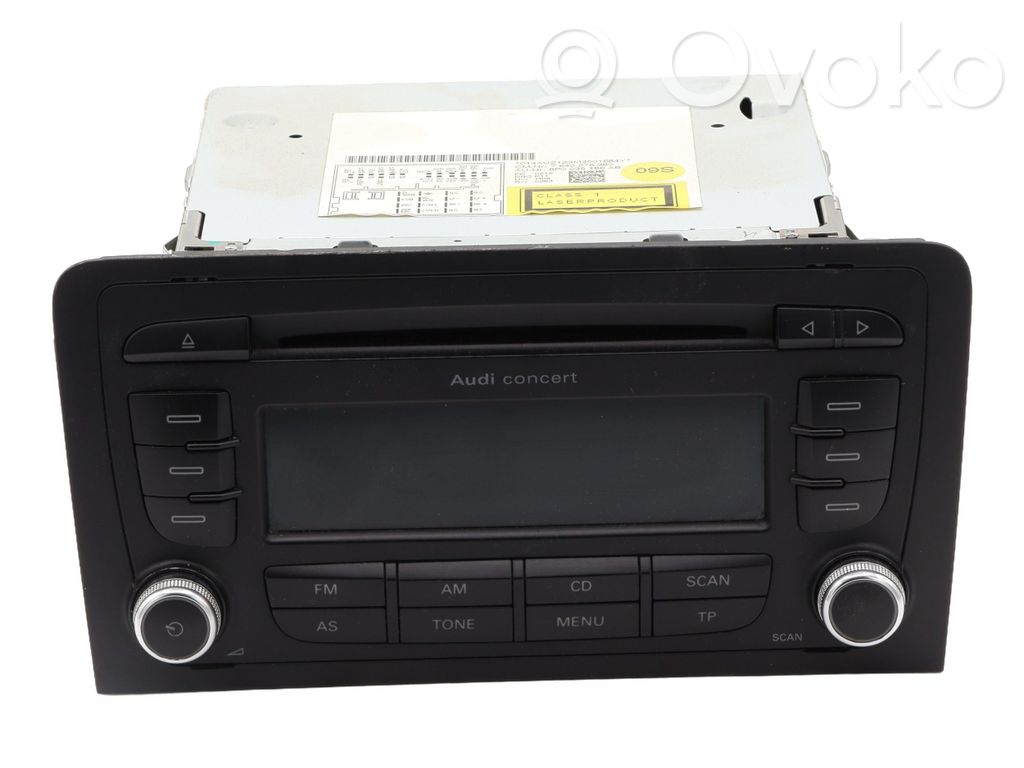 Audi A3 S3 8P Panel / Radioodtwarzacz CD/DVD/GPS 