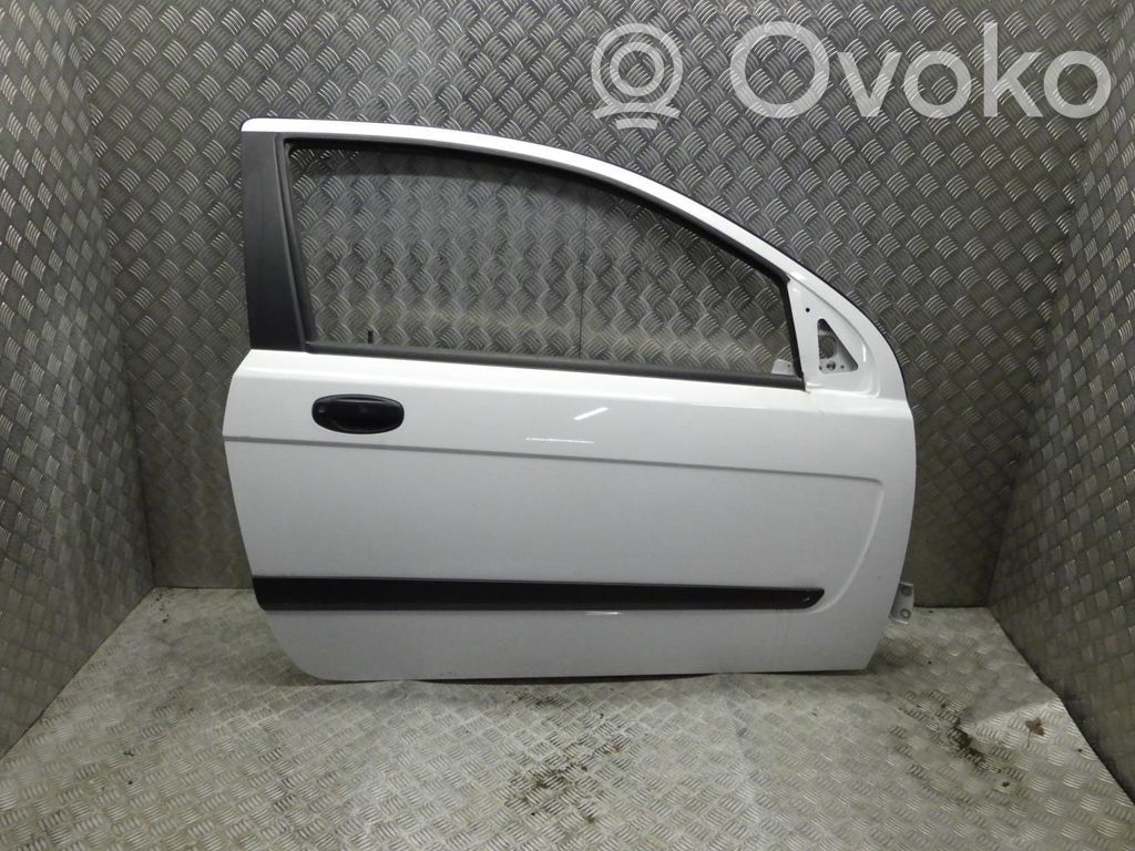Chevrolet Aveo Дверь 