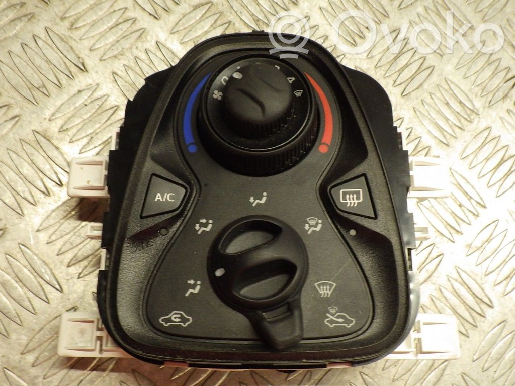 Citroen C1 Climate control unit 
