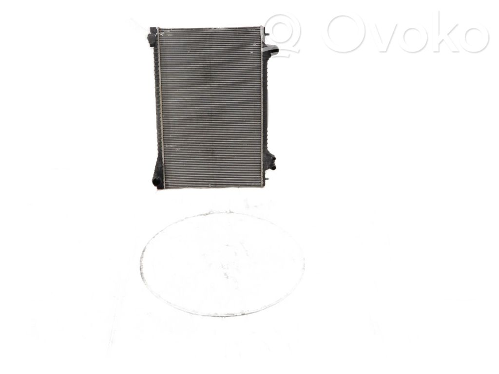 Jaguar XE Radiator lichid răcire 