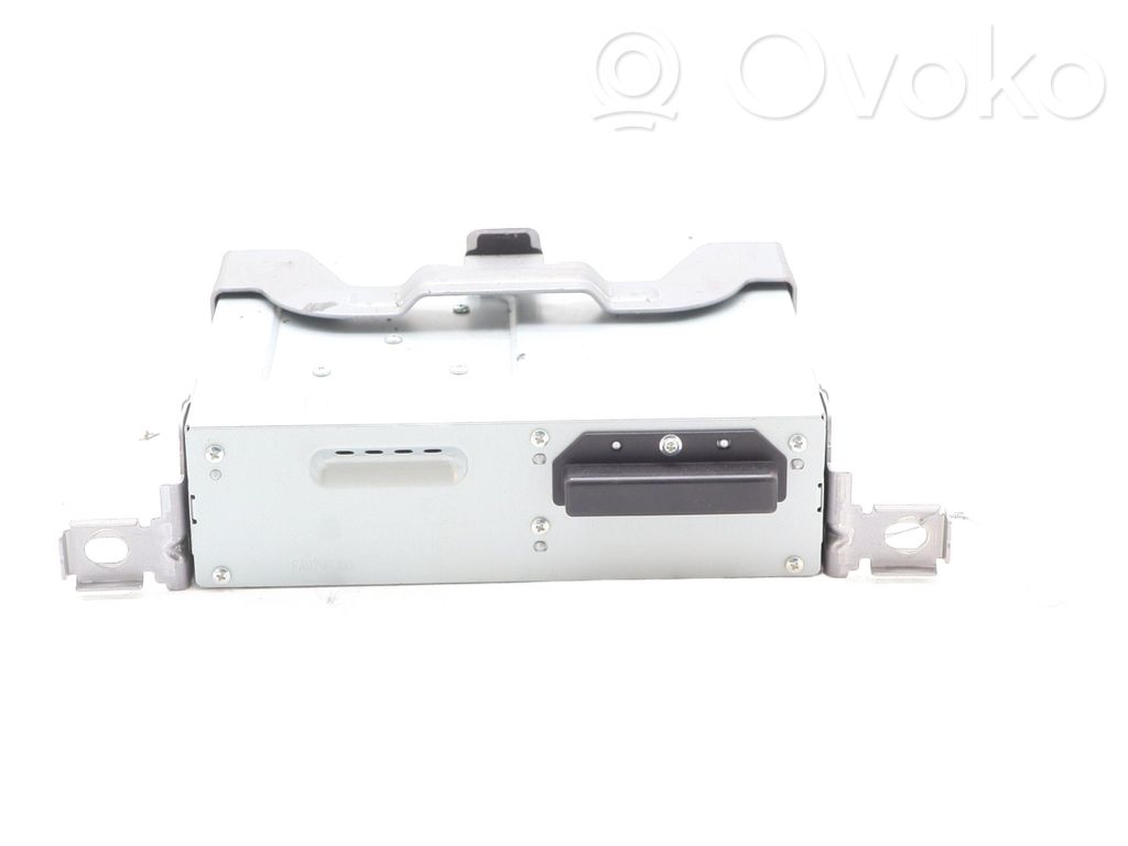 Mazda 3 Radio/CD/DVD/GPS head unit 