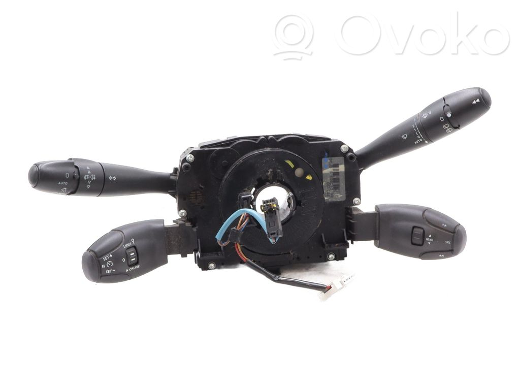 Peugeot 207 Interruptor/palanca de limpiador de luz de giro 