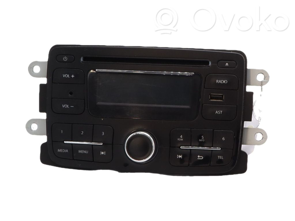 Dacia Duster Unitate principală radio/CD/DVD/GPS 