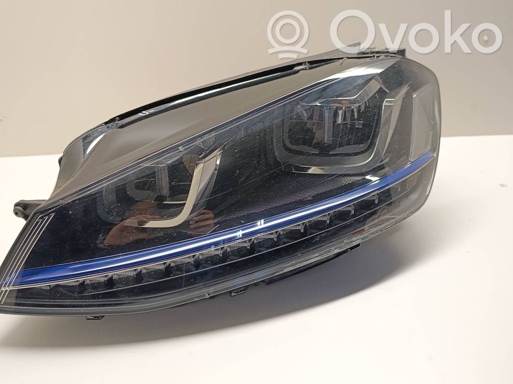 Volkswagen e-Golf Lampa przednia 