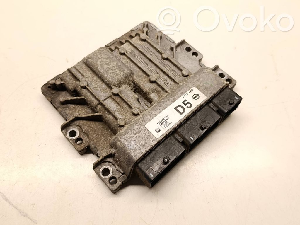 Nissan Qashqai Engine control unit/module 