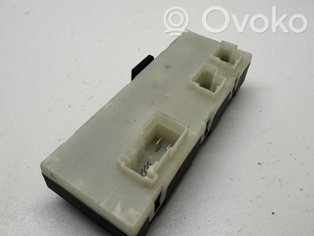Unité de commande / module de hayon   9451483,E001000000,A2C7539811100