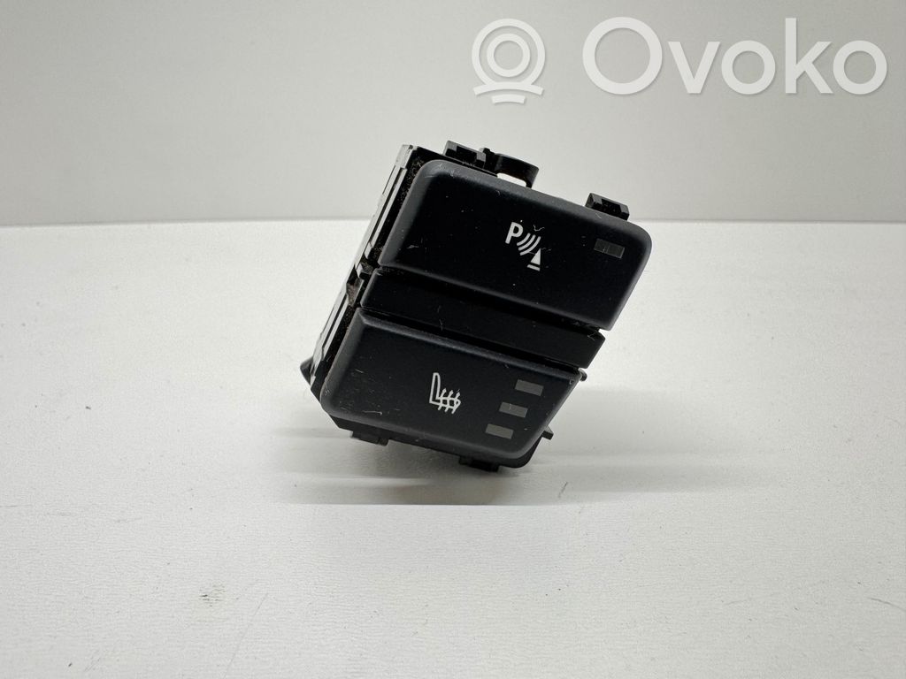 BMW 5 E60 E61 Seat heating switch 