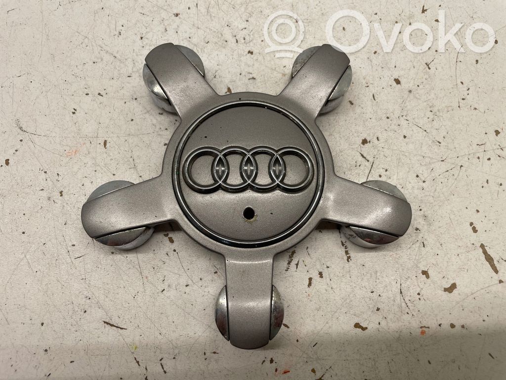 Audi A3 S3 8V Borchia ruota originale 