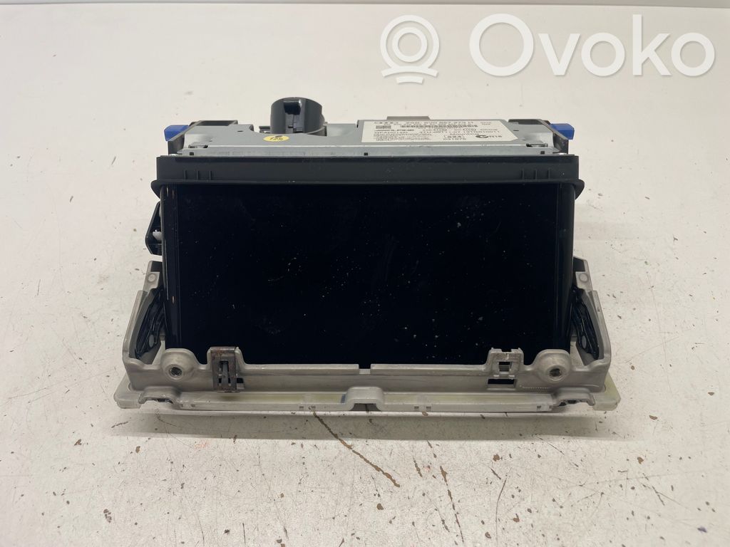 Audi A3 S3 8V Monitor / wyświetlacz / ekran 