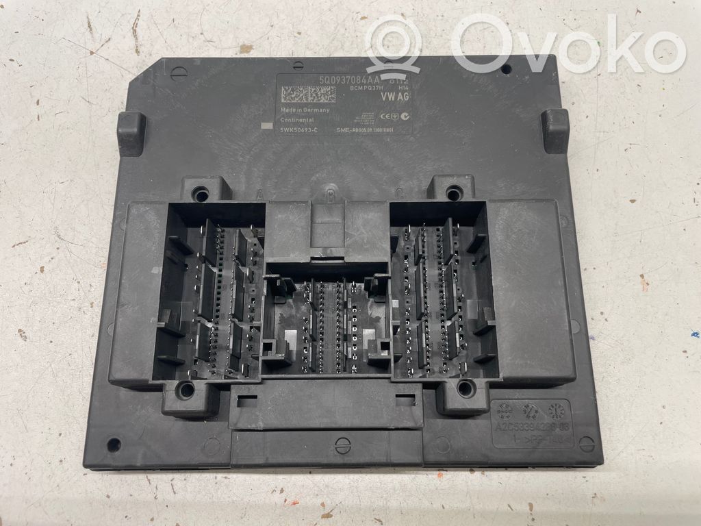 Module confort   5Q0937084AA,BCMPQ37H,5WK50693C