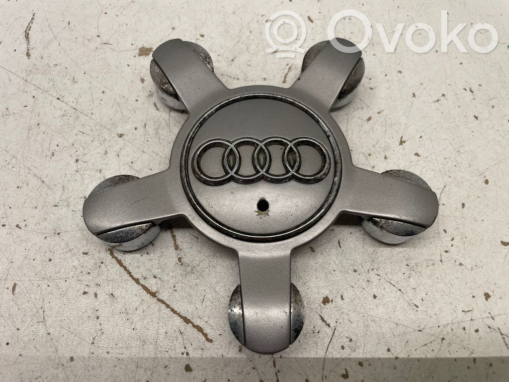 Audi A3 S3 8V Borchia ruota originale 