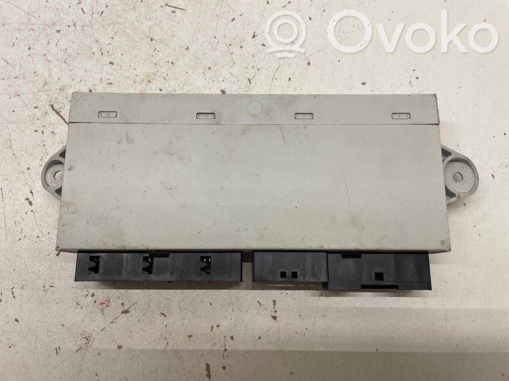 Durvju vadības bloks   6958452,5WK48001A