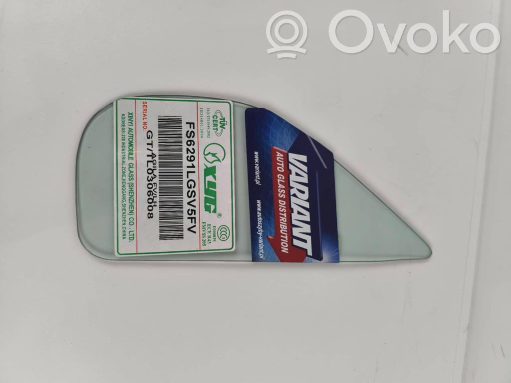 Opel Agila A Front door window glass four-door 