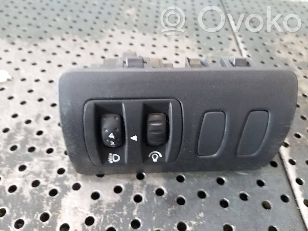 Renault Clio III Comutator control nivel faruri 
