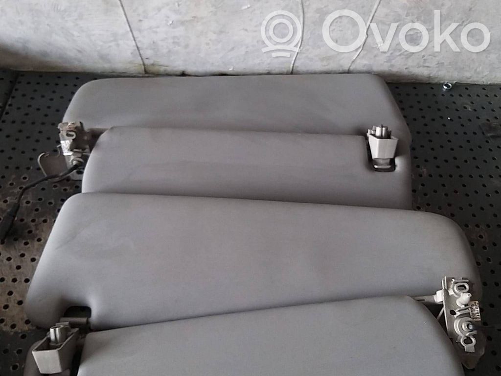 Osłona przeciwsłoneczna   7L685755,7L6857551AC