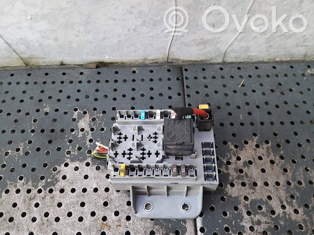 Alfa Romeo 159 Fuse module 