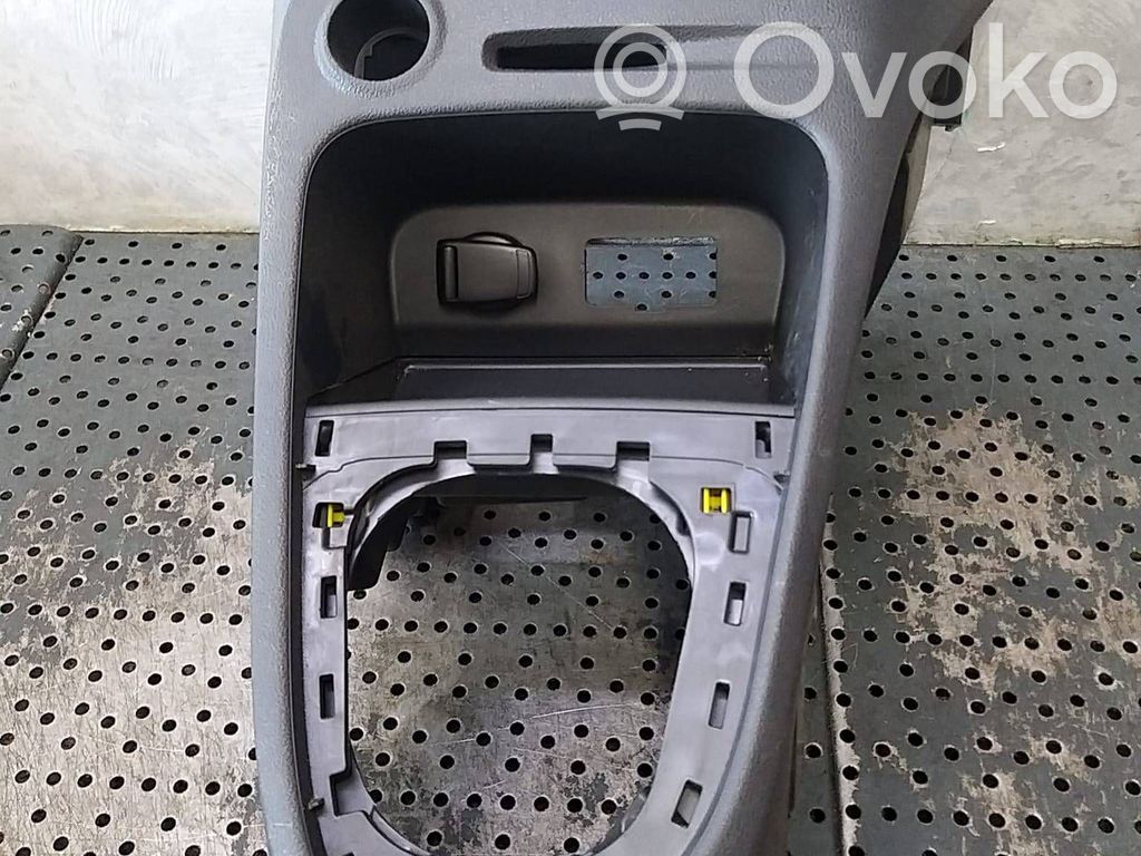 Renault Captur Inny elementy tunelu środkowego 