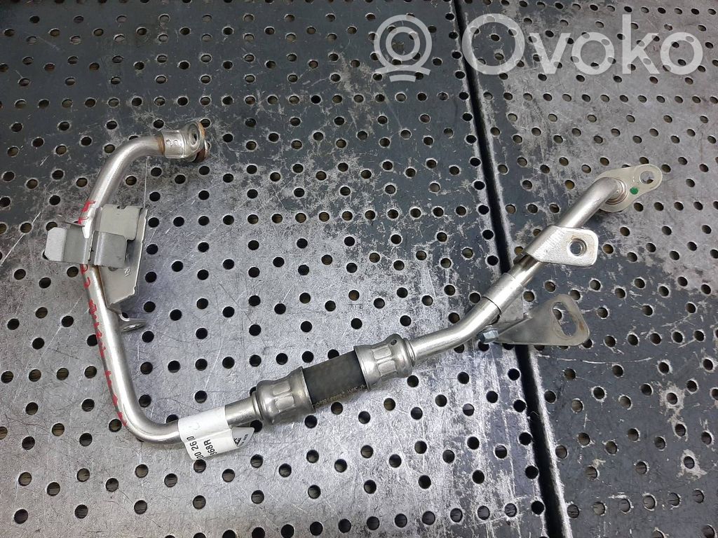 Mercedes-Benz B W247 Turbolader Ölleitung Ölschlauch 